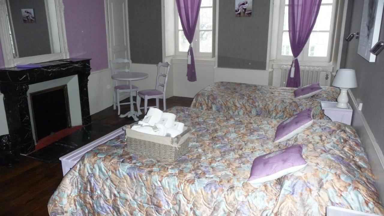 Hotel Du Commerce Semur-en-Auxois Zimmer foto